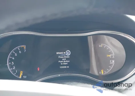 2017 Jeep Grand Cherokee Altitude 4X4 из США, поврежденный, VIN 1C4RJFAG9HC946689